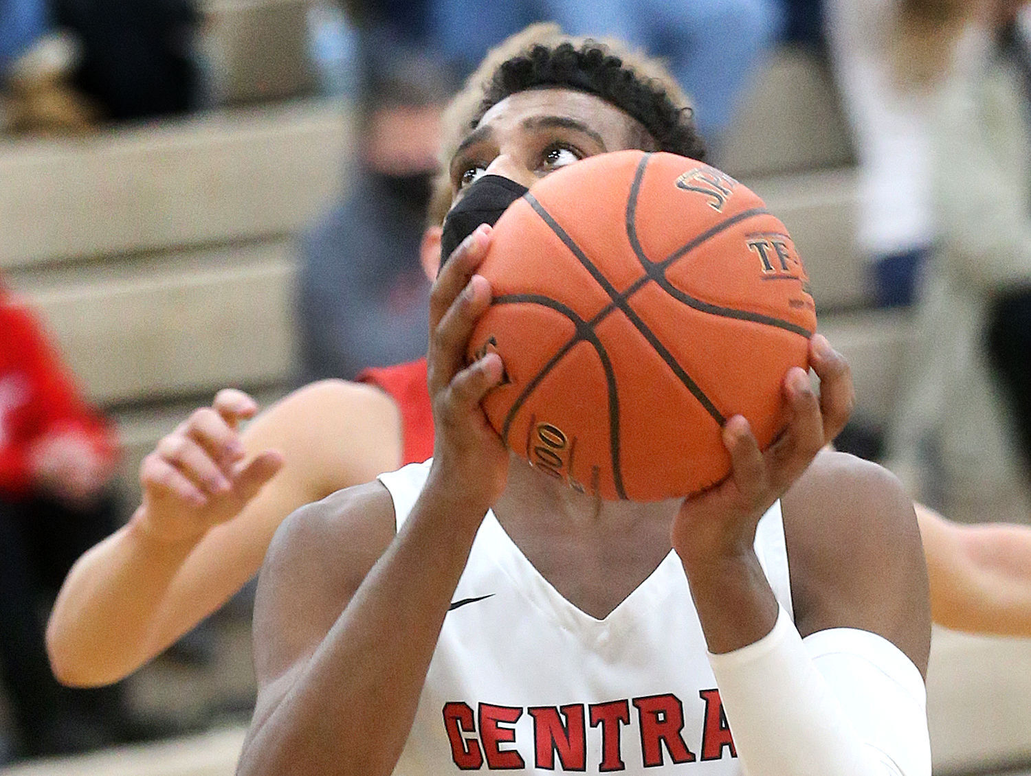 February 5: Logan vs Central